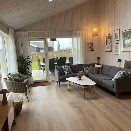 Spacious On Bogo Holiday home *