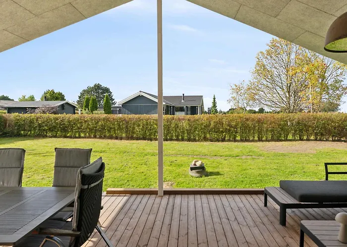 Spacious On Bogo Holiday home Bogo By